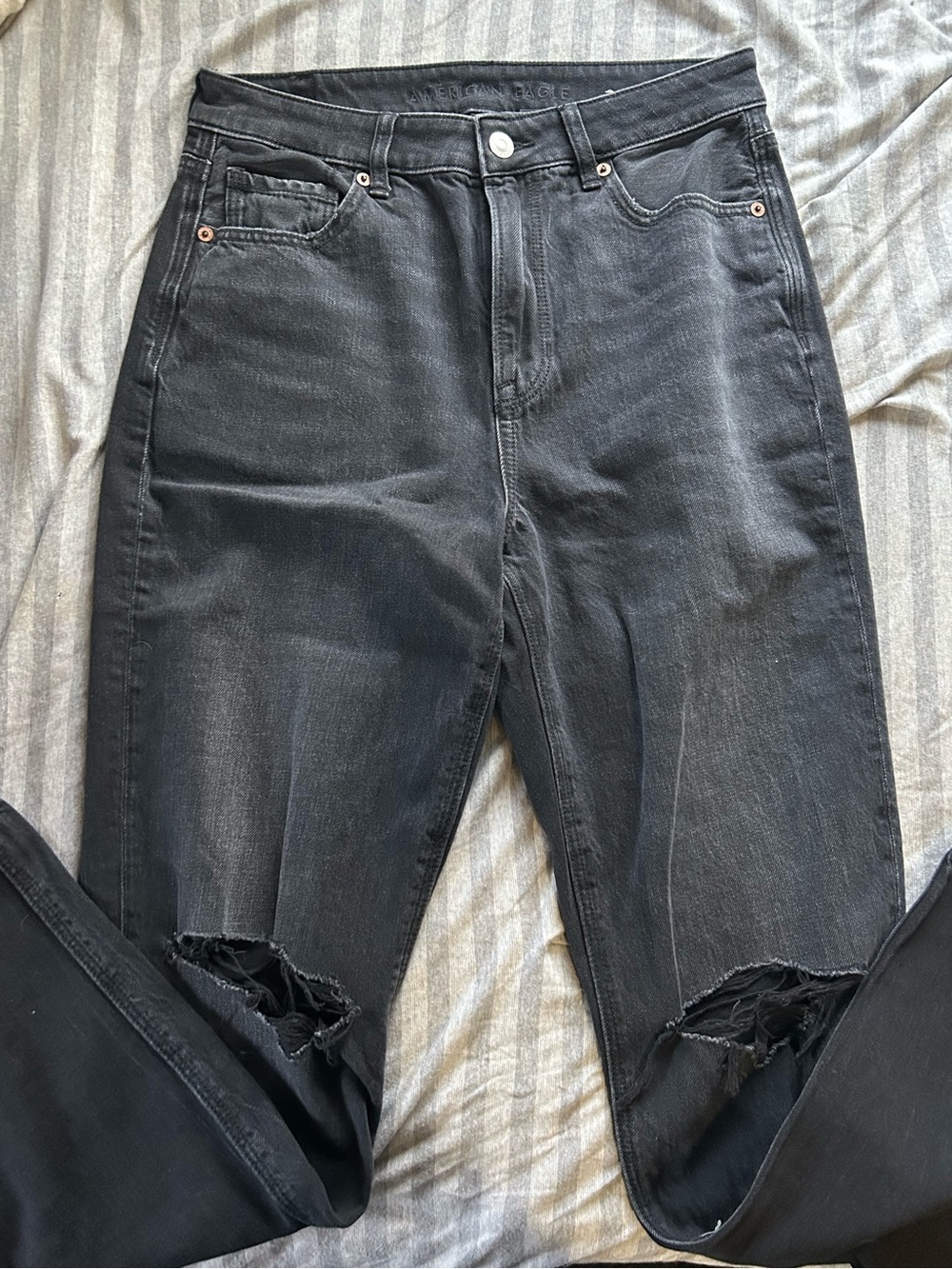 American Eagle Outfitters Black Distressed Mom Jeans